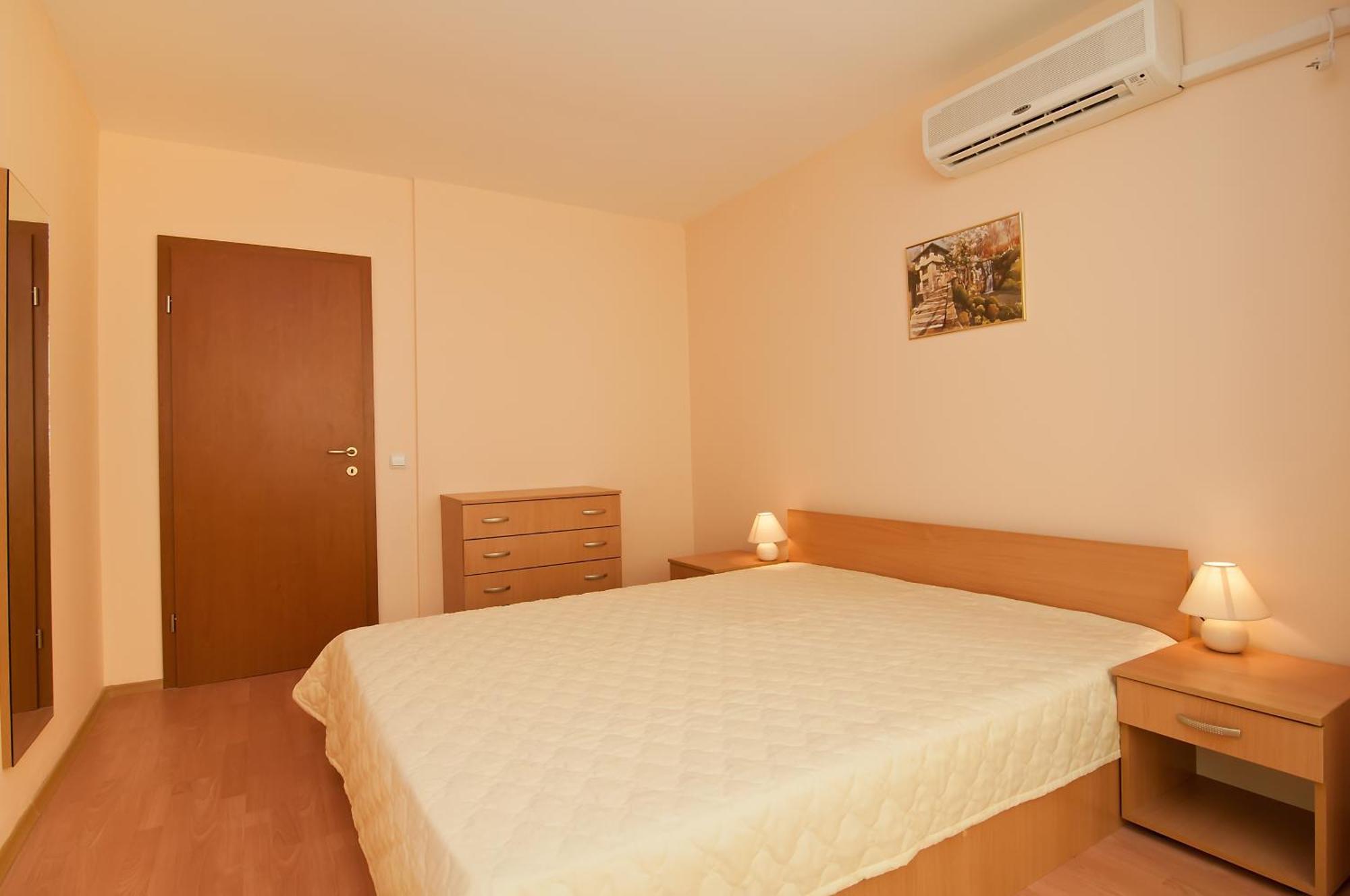 Crown And Imperial Apartments Sveti Vlas Exteriér fotografie