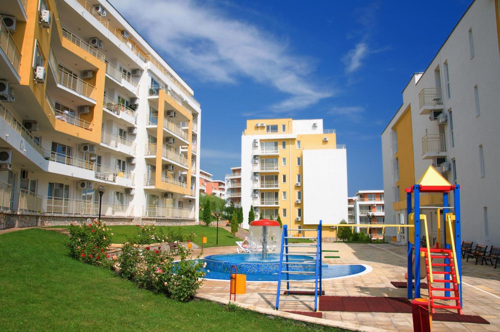 Crown And Imperial Apartments Sveti Vlas Exteriér fotografie