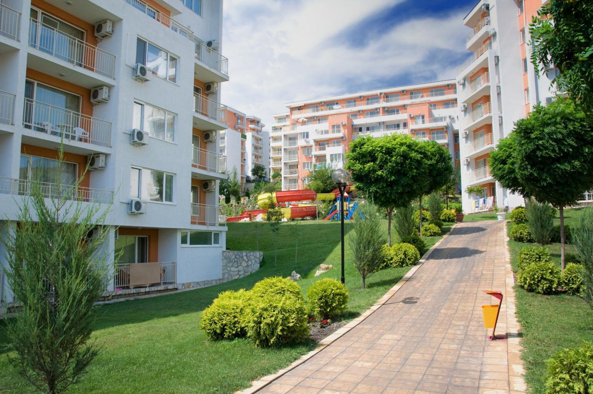 Crown And Imperial Apartments Sveti Vlas Exteriér fotografie